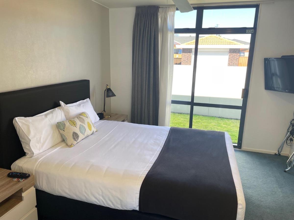 Academy Motor Inn Tauranga Eksteriør billede