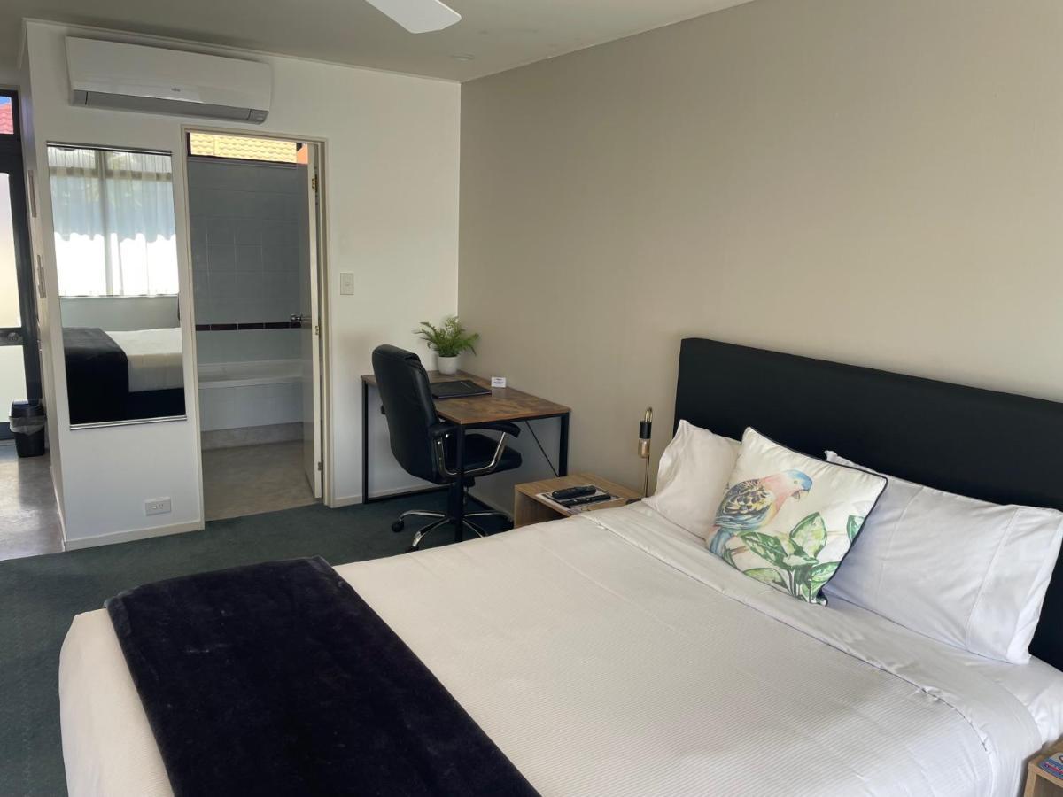 Academy Motor Inn Tauranga Eksteriør billede