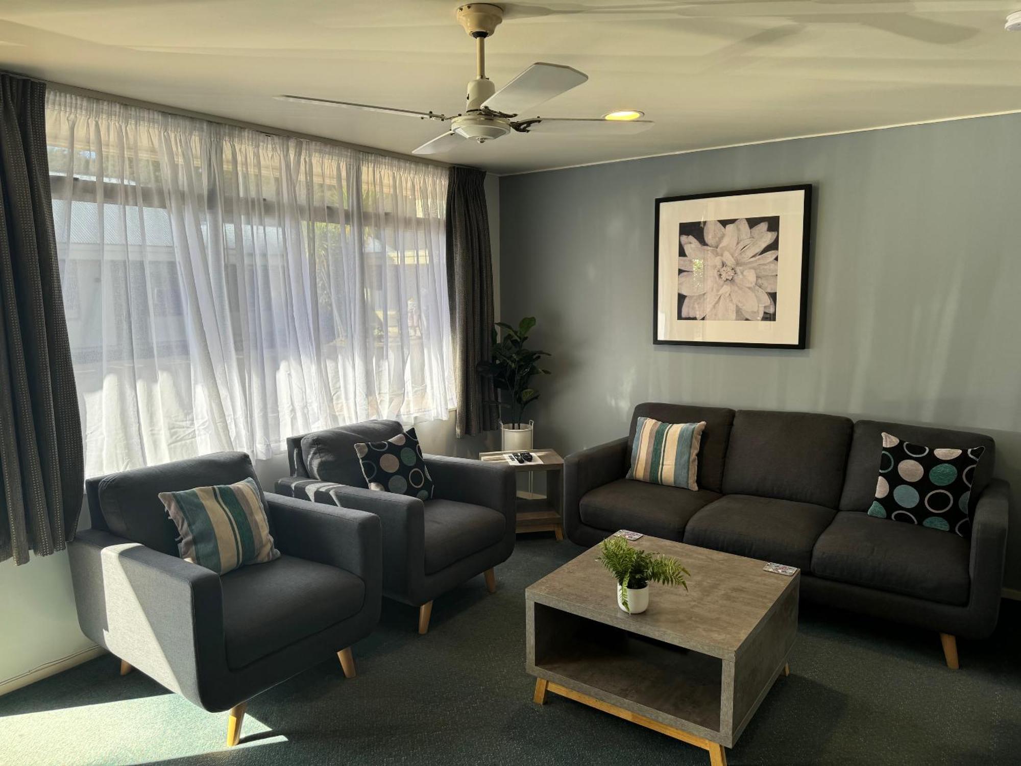Academy Motor Inn Tauranga Eksteriør billede